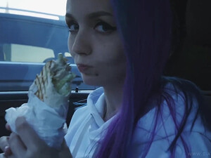 Конч за 500 подцепил и выебал в анал Топ Бабец для Юлика и Хованского